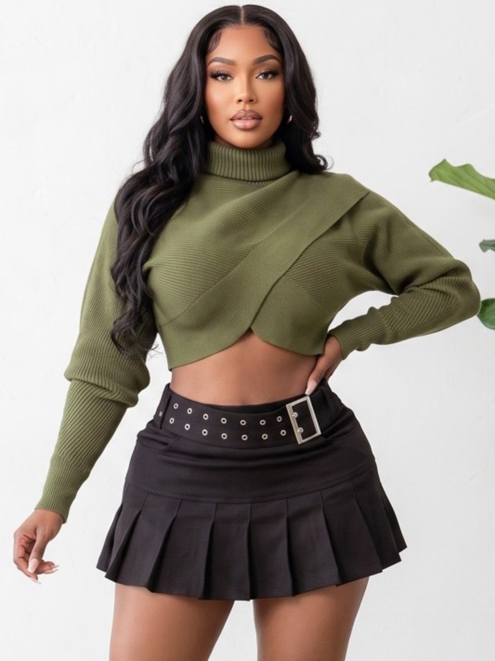 High-Waist Pleated Mini Skirt with Grommet Belt in Black
